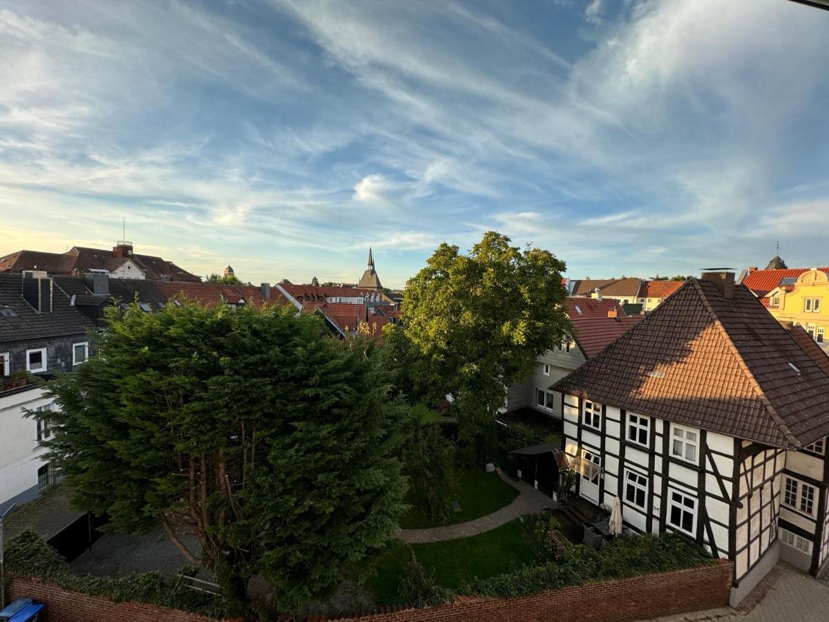 Mitten In Mit Schoenem Ausblick